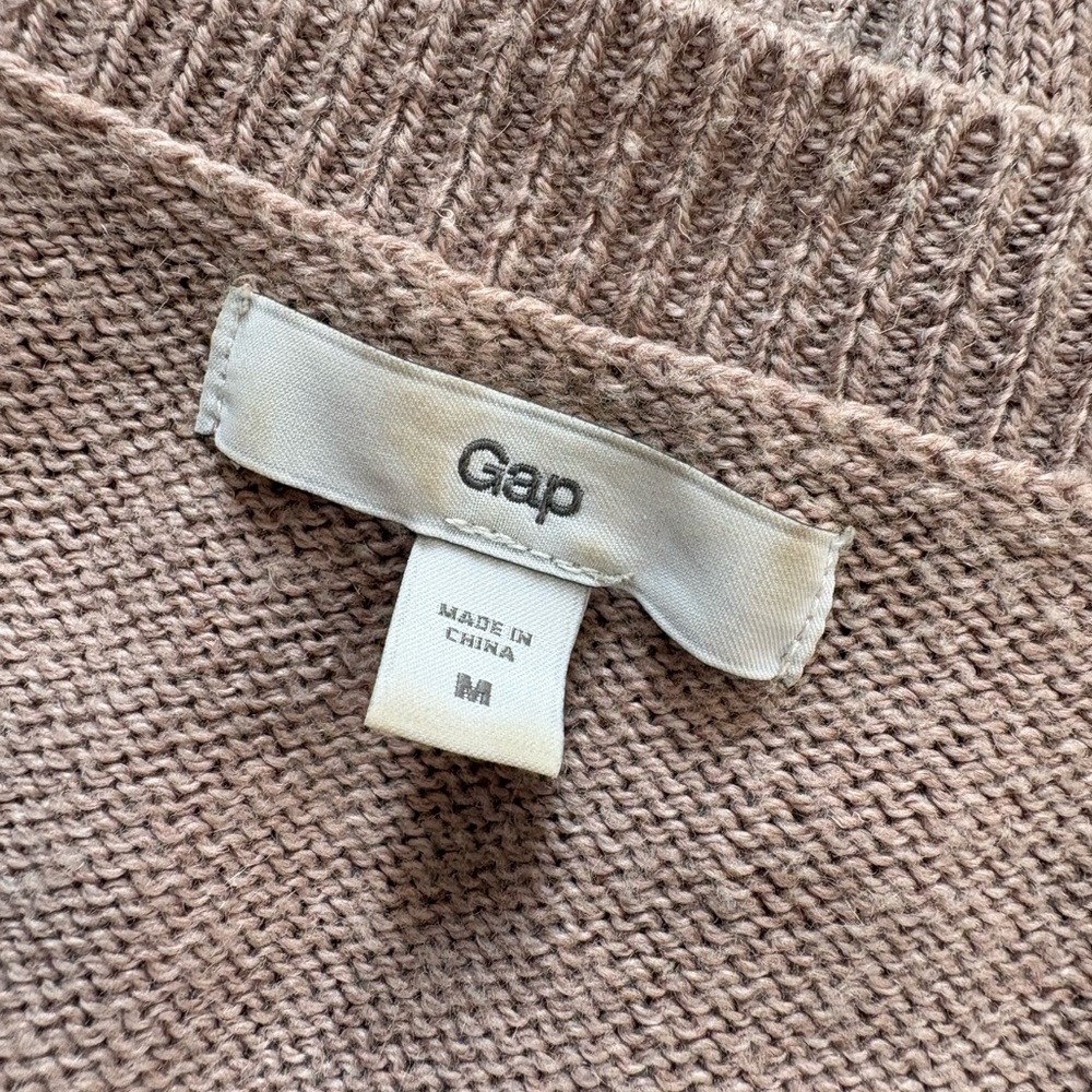 Assorted Lightweight Sweaters Size Medium - image 8